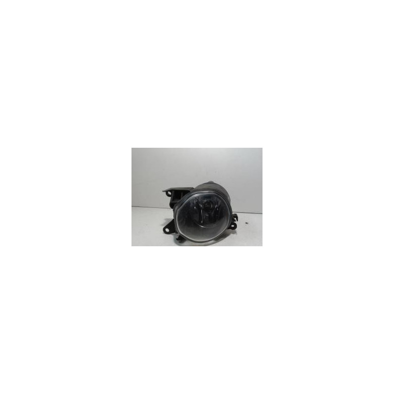 Anti brouillard droit (feux) AUDI A4 2 PHASE 1 d’occasion