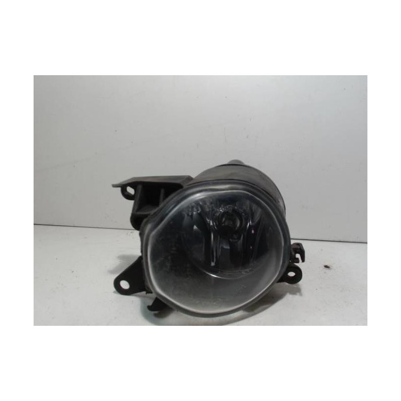 Anti brouillard droit (feux) AUDI A4 2 PHASE 1 d’occasion
