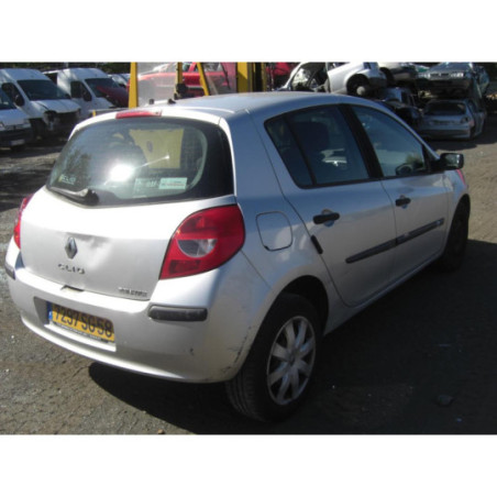 Anti brouillard droit (feux) RENAULT CLIO 3 PHASE 1 d’occasion