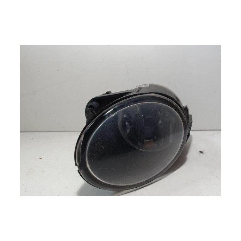 Anti brouillard droit (feux) VOLKSWAGEN PASSAT 5 d’occasion