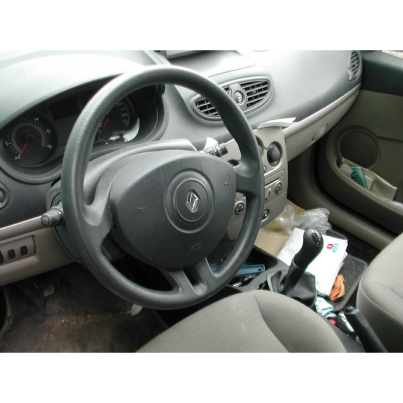 Anti brouillard droit (feux) RENAULT  d’occasion
