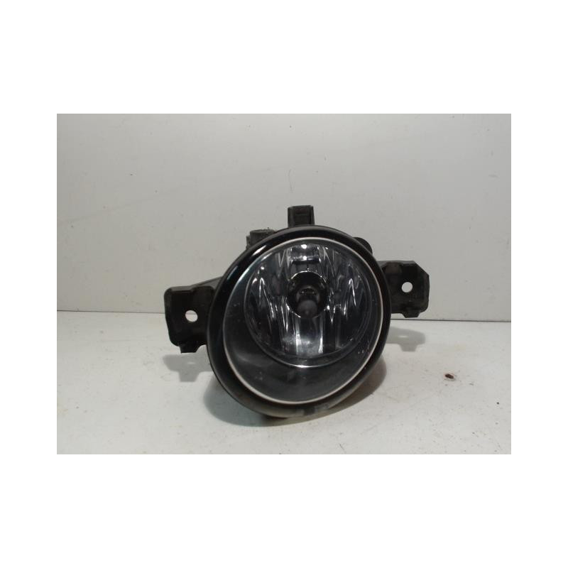 Anti brouillard droit (feux) RENAULT CLIO 2 PHASE 2 d’occasion