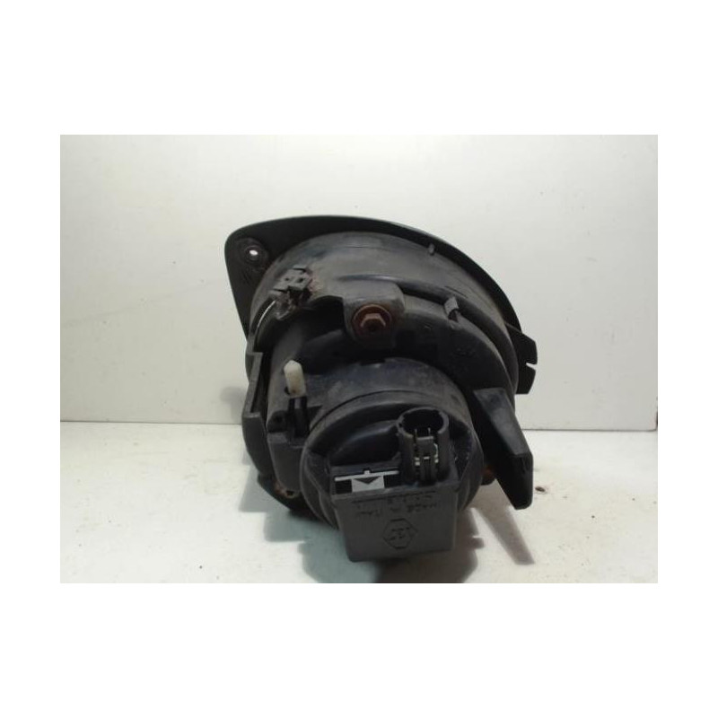 Anti brouillard gauche (feux) RENAULT CLIO 2 PHASE 1 d’occasion