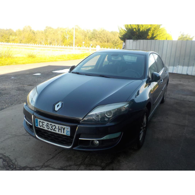 Anti brouillard gauche (feux) RENAULT LAGUNA 3 PHASE 2 d’occasion