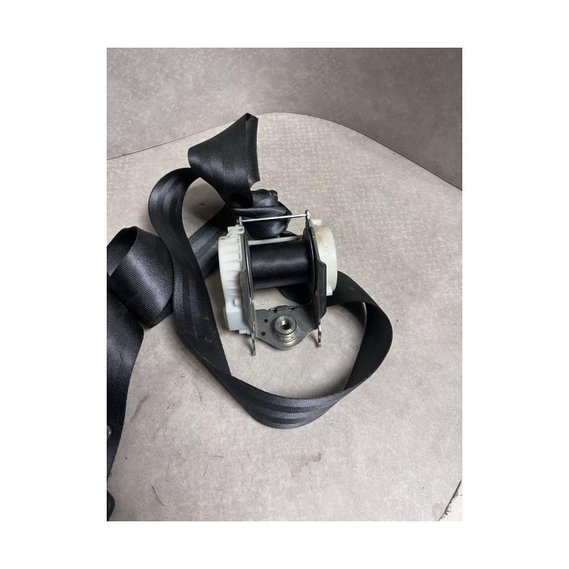 Ceinture centrale RENAULT CLIO 3 PHASE 1 d’occasion