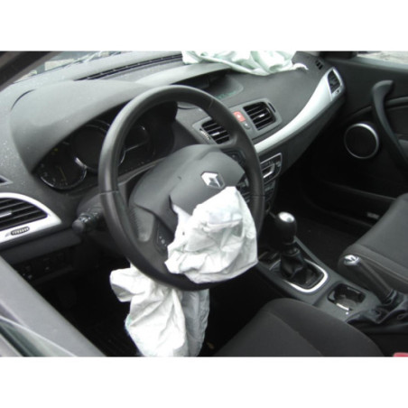 Anti brouillard gauche (feux) RENAULT MEGANE 3 PHASE 1 d’occasion