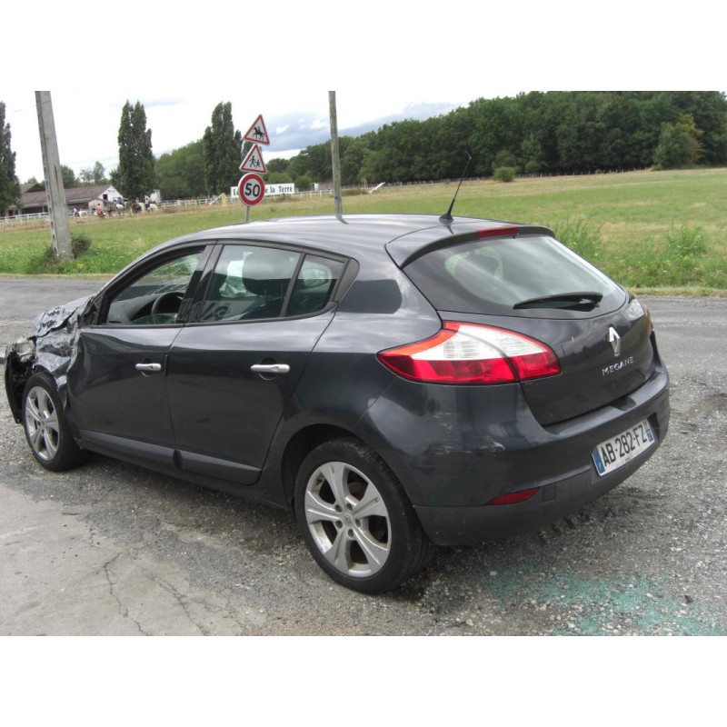 Anti brouillard droit (feux) RENAULT MEGANE 3 PHASE 1 d’occasion