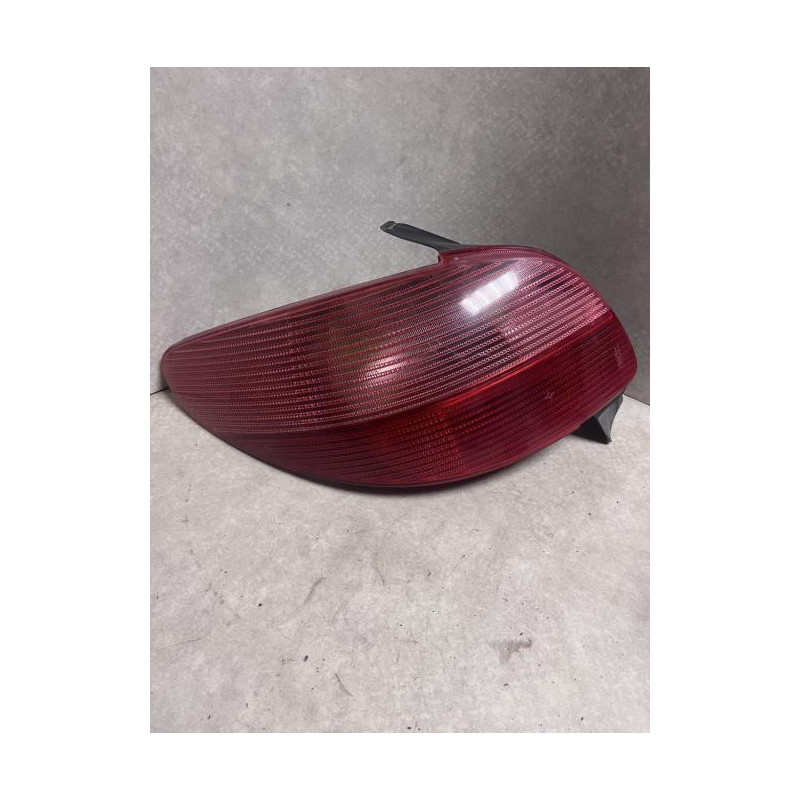 Feu arriere principal gauche (feux) PEUGEOT 206 PHASE 2 d’occasion