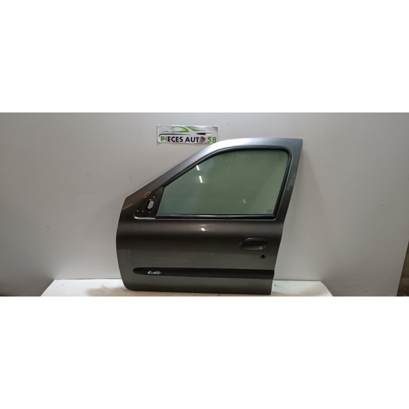 Porte avant gauche RENAULT CLIO 2 PHASE 1 d’occasion