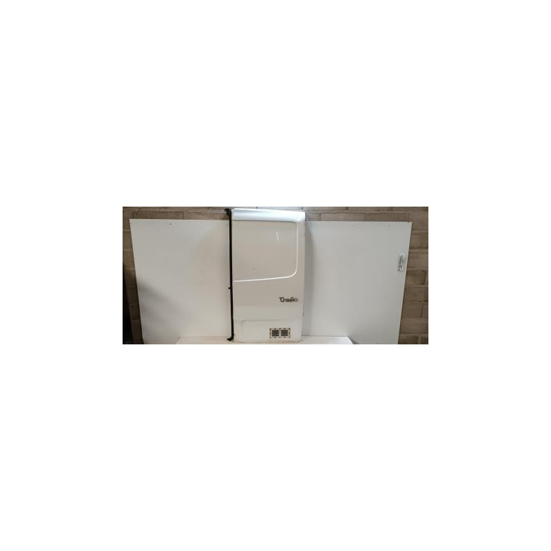 Porte de coffre droit RENAULT TRAFIC 2 PHASE 1 d’occasion