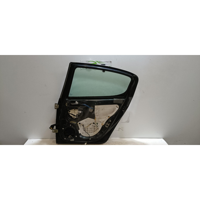 Porte arriere droit PEUGEOT 407 PHASE 1 d’occasion