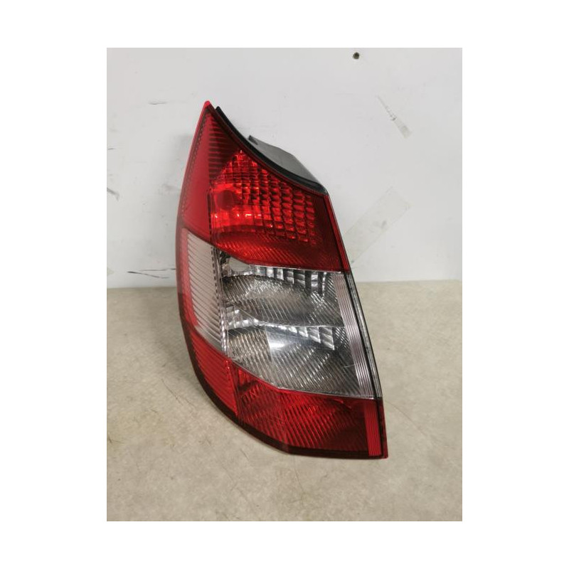 Feu arriere principal gauche (feux) RENAULT SCENIC 2 PHASE 1 d’occasion