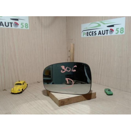 Glace retroviseur droit PEUGEOT 306 PHASE 1 d’occasion