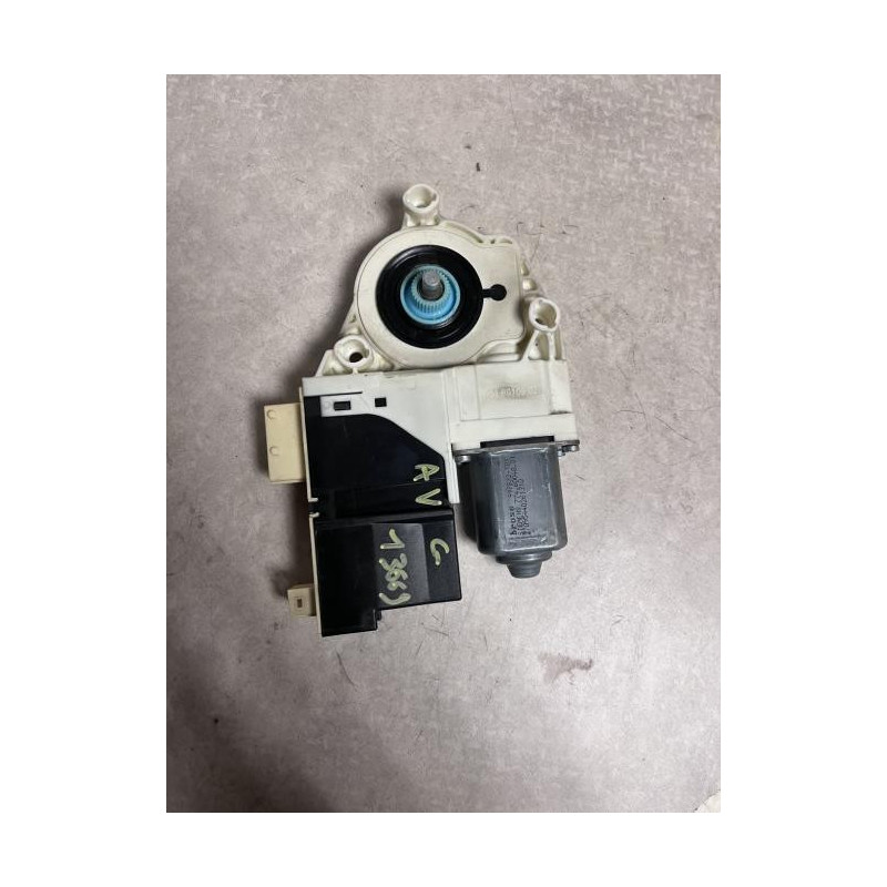 Moteur leve vitre avant gauche PEUGEOT 307 PHASE 2 BREAK d’occasion