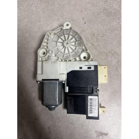 Moteur leve vitre avant gauche PEUGEOT 307 PHASE 2 BREAK d’occasion