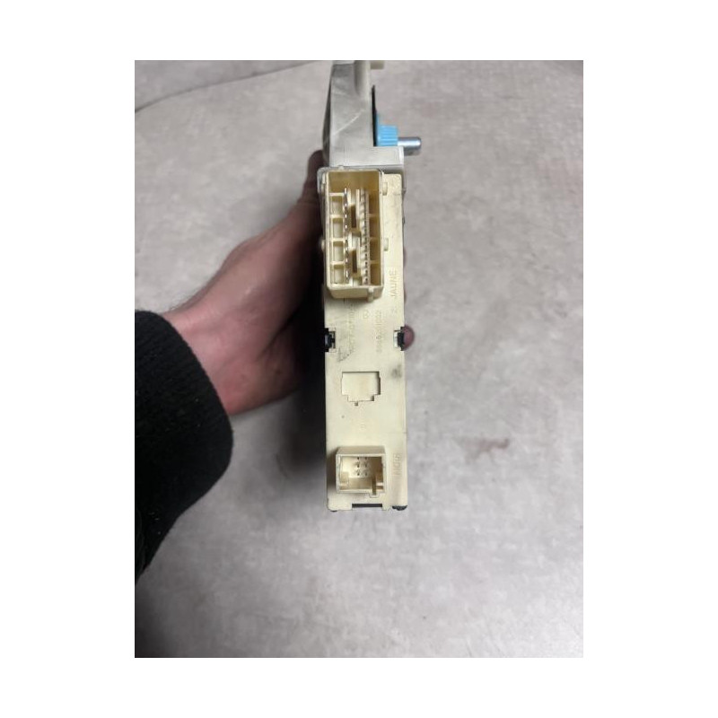 Moteur leve vitre avant gauche PEUGEOT 307 PHASE 2 BREAK d’occasion
