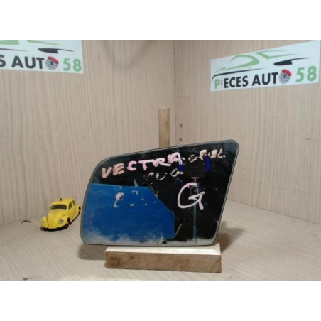 Glace retroviseur gauche OPEL VECTRA A PHASE 1 d’occasion