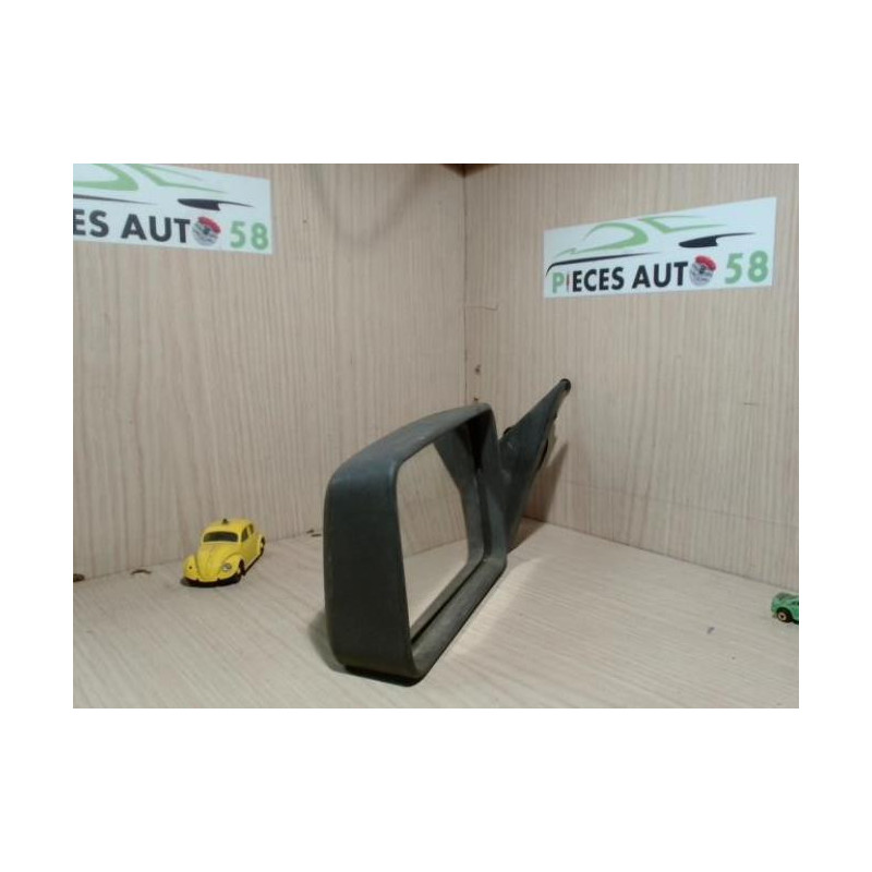 Retroviseur gauche RENAULT R11 d’occasion