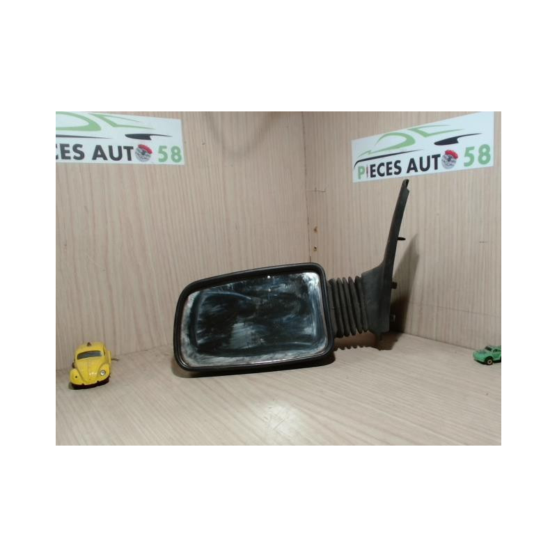 Retroviseur gauche PEUGEOT 205 PHASE 1 d’occasion