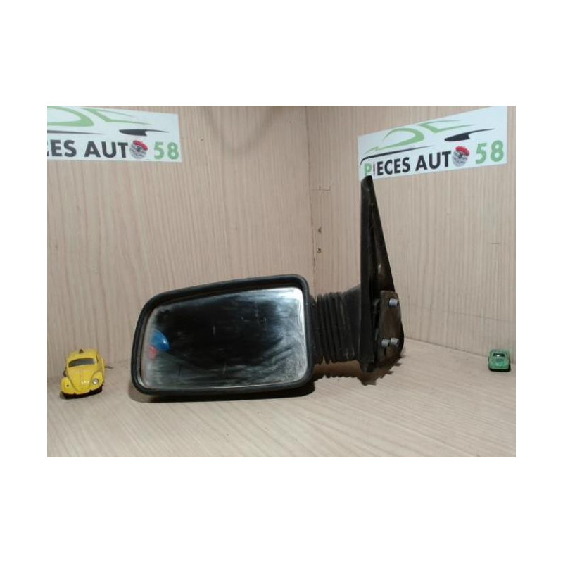 Retroviseur gauche PEUGEOT 205 PHASE 1 d’occasion