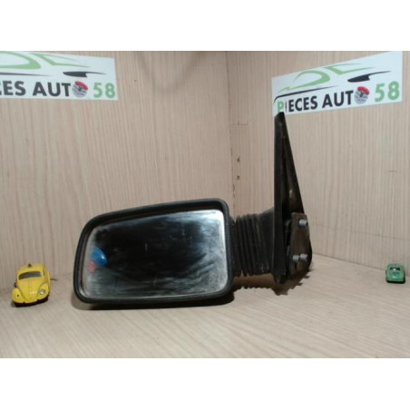 Retroviseur gauche PEUGEOT 205 PHASE 1 d’occasion