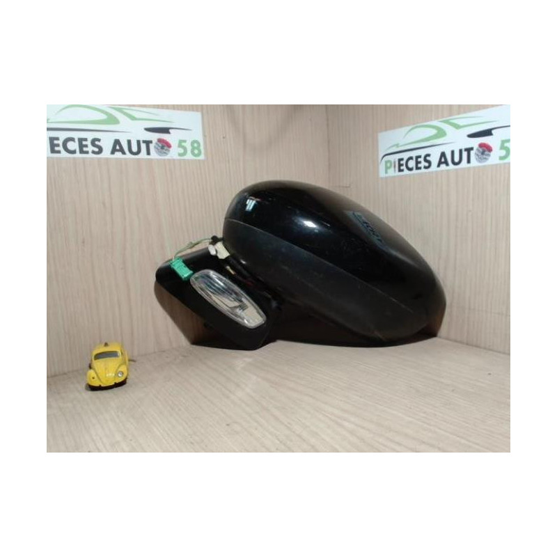 Retroviseur gauche CITROEN 1.6 HDI 110 16V d’occasion