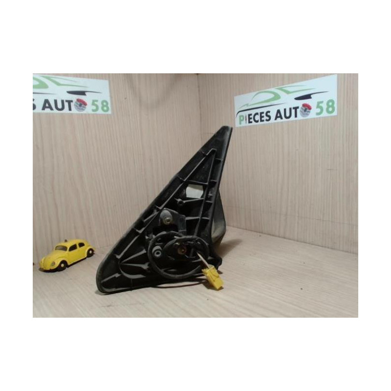 Retroviseur droit PEUGEOT 309 PHASE 2 d’occasion