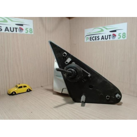 Retroviseur gauche PEUGEOT 406 PHASE 1 d’occasion