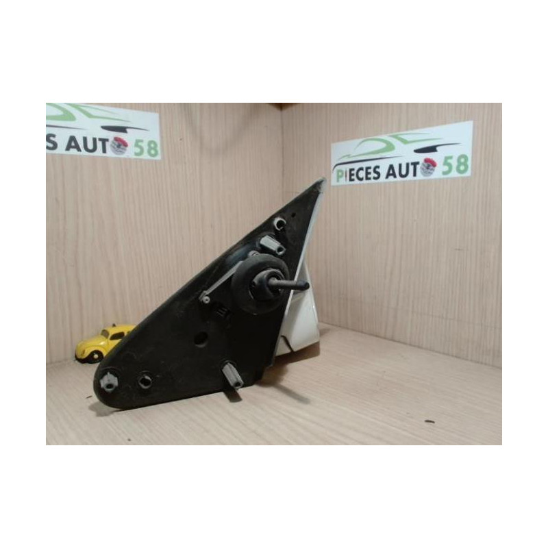 Retroviseur droit PEUGEOT 406 PHASE 1 d’occasion