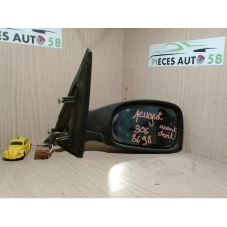 Retroviseur droit PEUGEOT 306 BREAK d’occasion