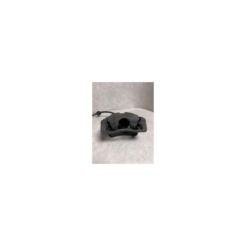 Etrier avant droit (freinage) RENAULT CLIO 3 PHASE 1 d’occasion