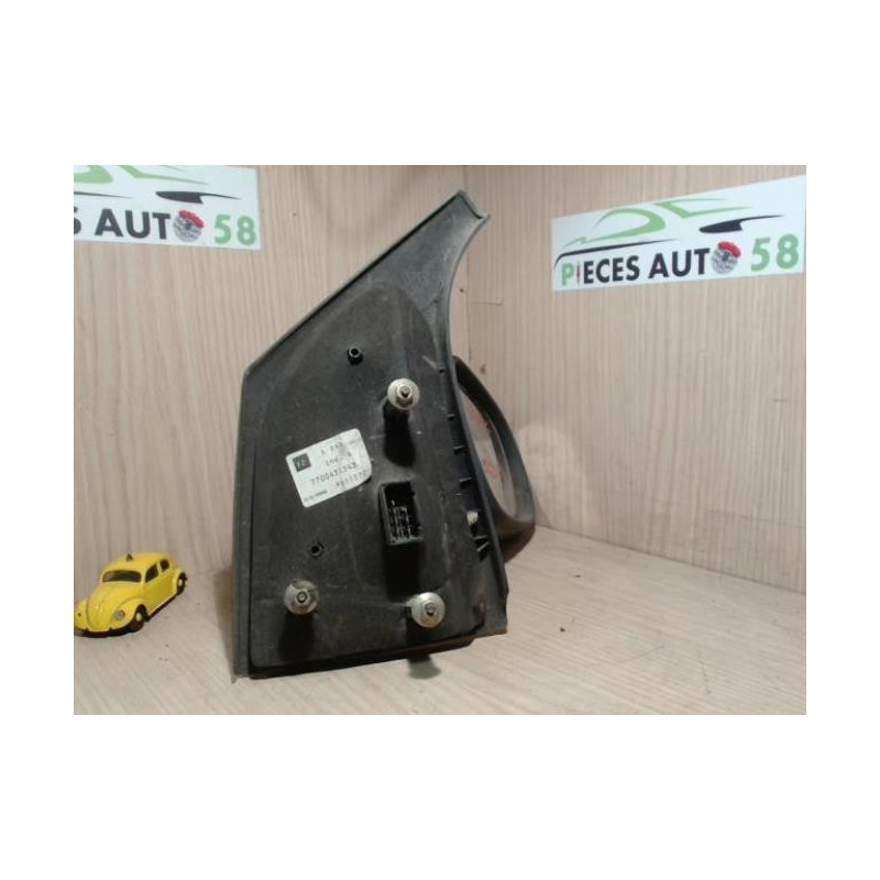 Retroviseur droit RENAULT SCENIC 1 PHASE 2 d’occasion