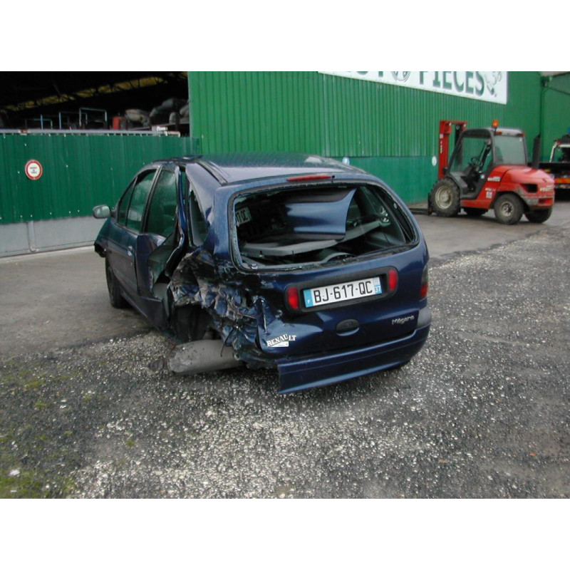 Retroviseur gauche RENAULT SCENIC 1 PHASE 1 d’occasion