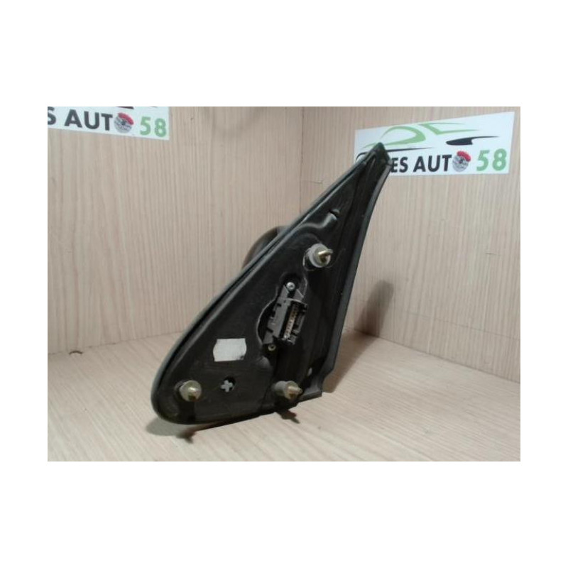 Retroviseur droit RENAULT MEGANE 1 PHASE 2 d’occasion