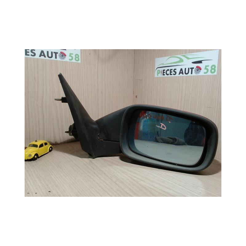 Retroviseur droit RENAULT LAGUNA 2 PHASE 1 d’occasion