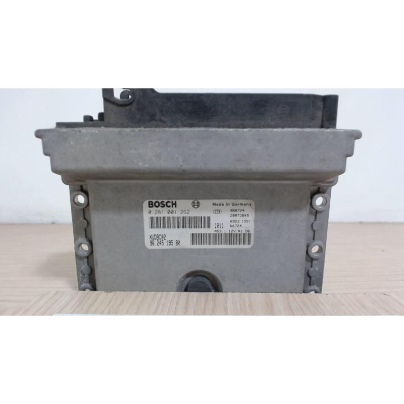 Calculateur CITROEN XANTIA PHASE 1 d’occasion