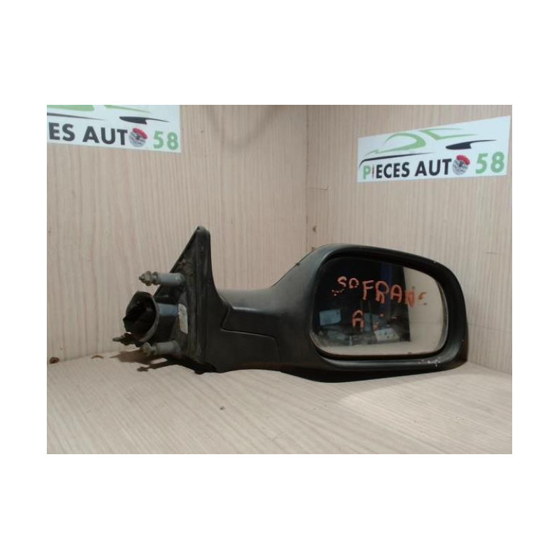 Retroviseur droit RENAULT SAFRANE PHASE 2 d’occasion