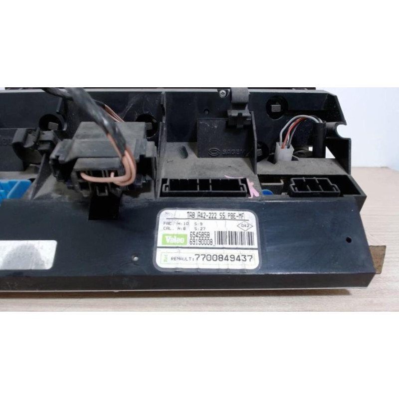 Commande chauffage RENAULT SAFRANE PHASE 2 d’occasion