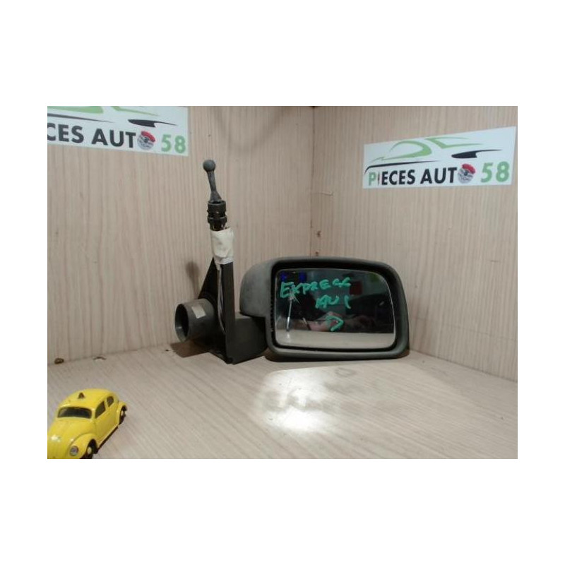 Retroviseur droit RENAULT EXPRESS PHASE 1 d’occasion