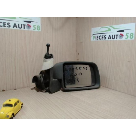 Retroviseur droit RENAULT EXPRESS PHASE 2 d’occasion