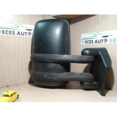Retroviseur droit RENAULT TRAFIC 1 PHASE 2 d’occasion