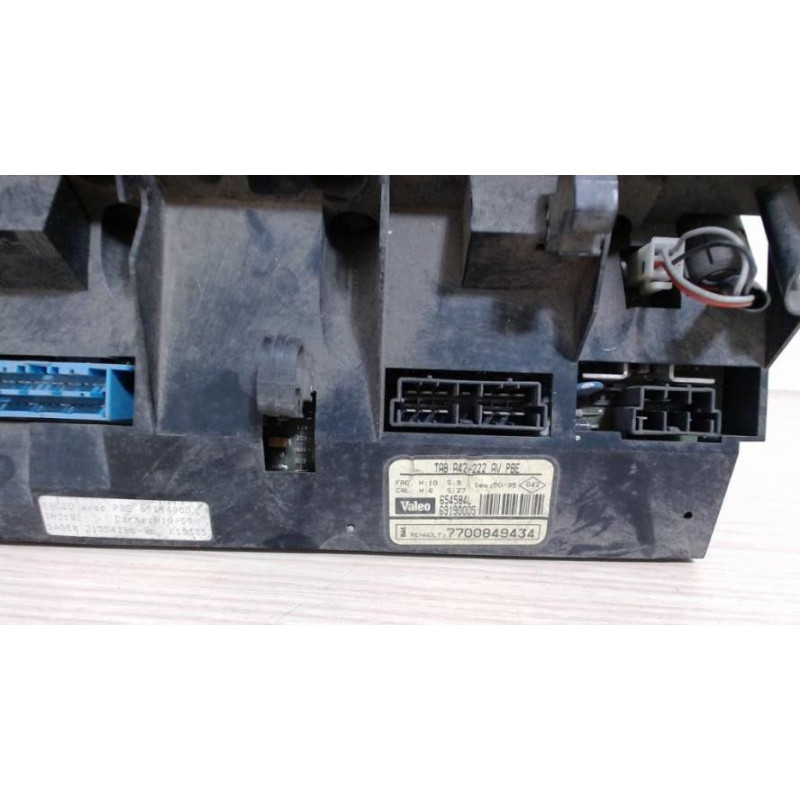 Commande chauffage RENAULT SAFRANE PHASE 2 d’occasion