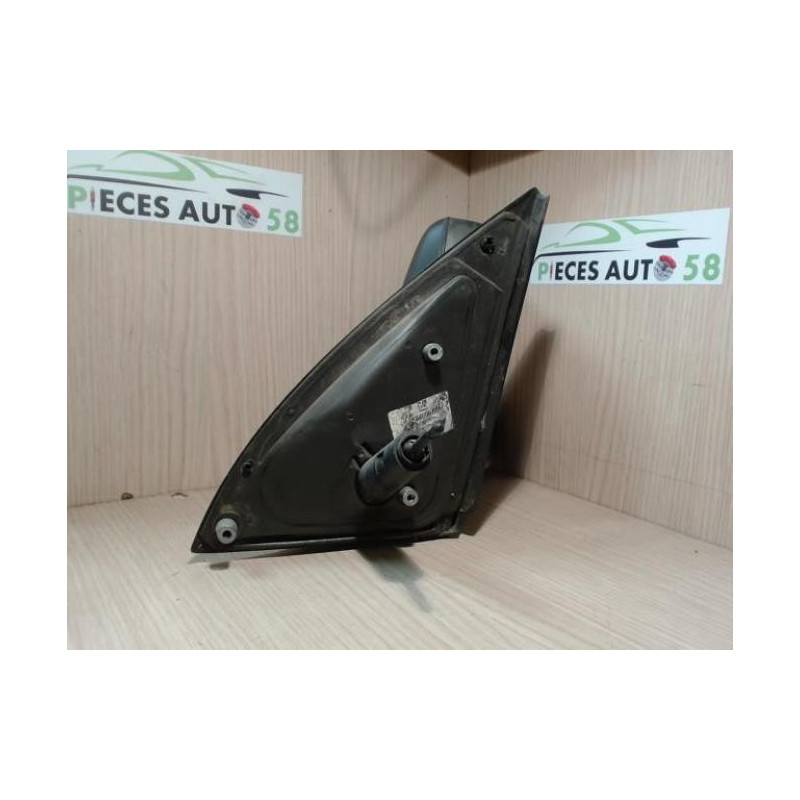 Retroviseur droit OPEL 1.7 CDTI 100 16V d’occasion