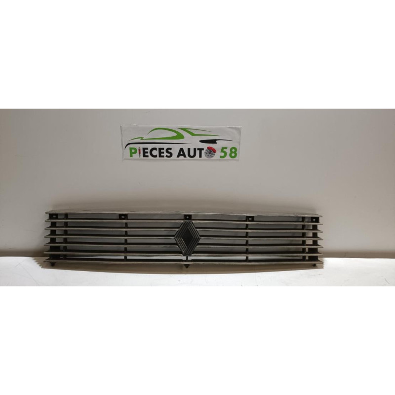 Calandre RENAULT TRAFIC 1 PHASE 1 d’occasion