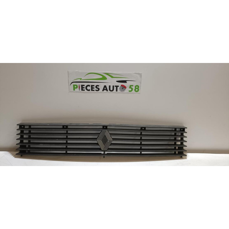 Calandre RENAULT TRAFIC 1 PHASE 1 d’occasion