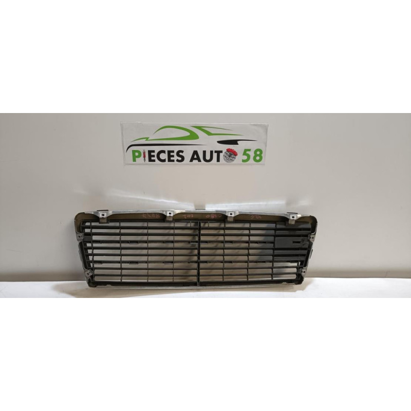 Calandre MERCEDES 1.8 I 120 16V d’occasion