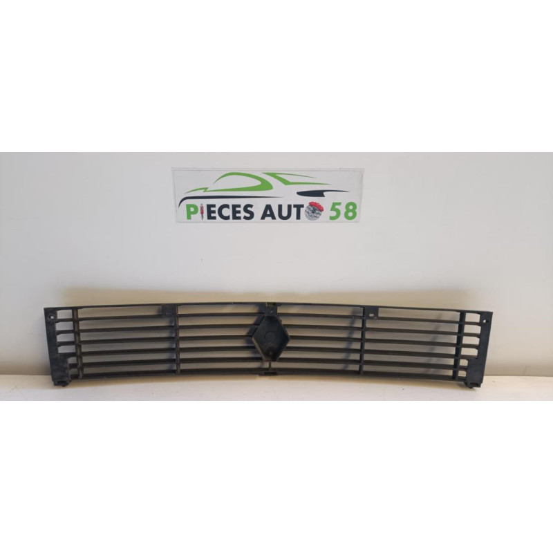 Calandre RENAULT TRAFIC 1 PHASE 1 d’occasion