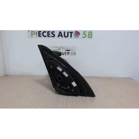 Retroviseur gauche KIA RIO 1 BREAK d’occasion