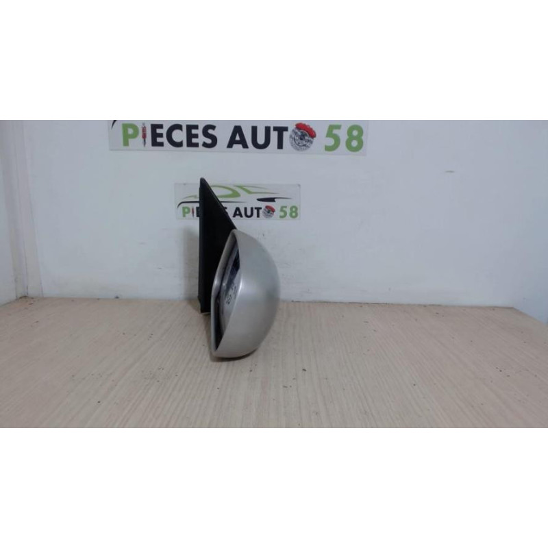 Retroviseur droit NISSAN MICRA 2 PHASE 3 d’occasion