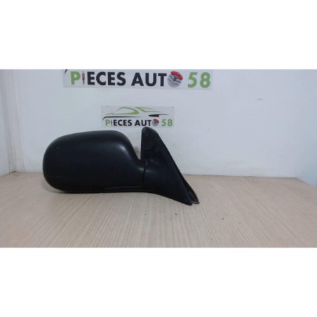 Retroviseur droit TOYOTA COROLLA 8 d’occasion